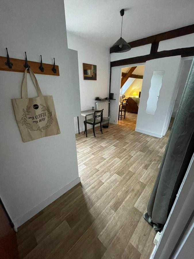 Le Tertre - Quartier Cathedrale - Parking Prive Inclus Apartment Chartres Exterior photo
